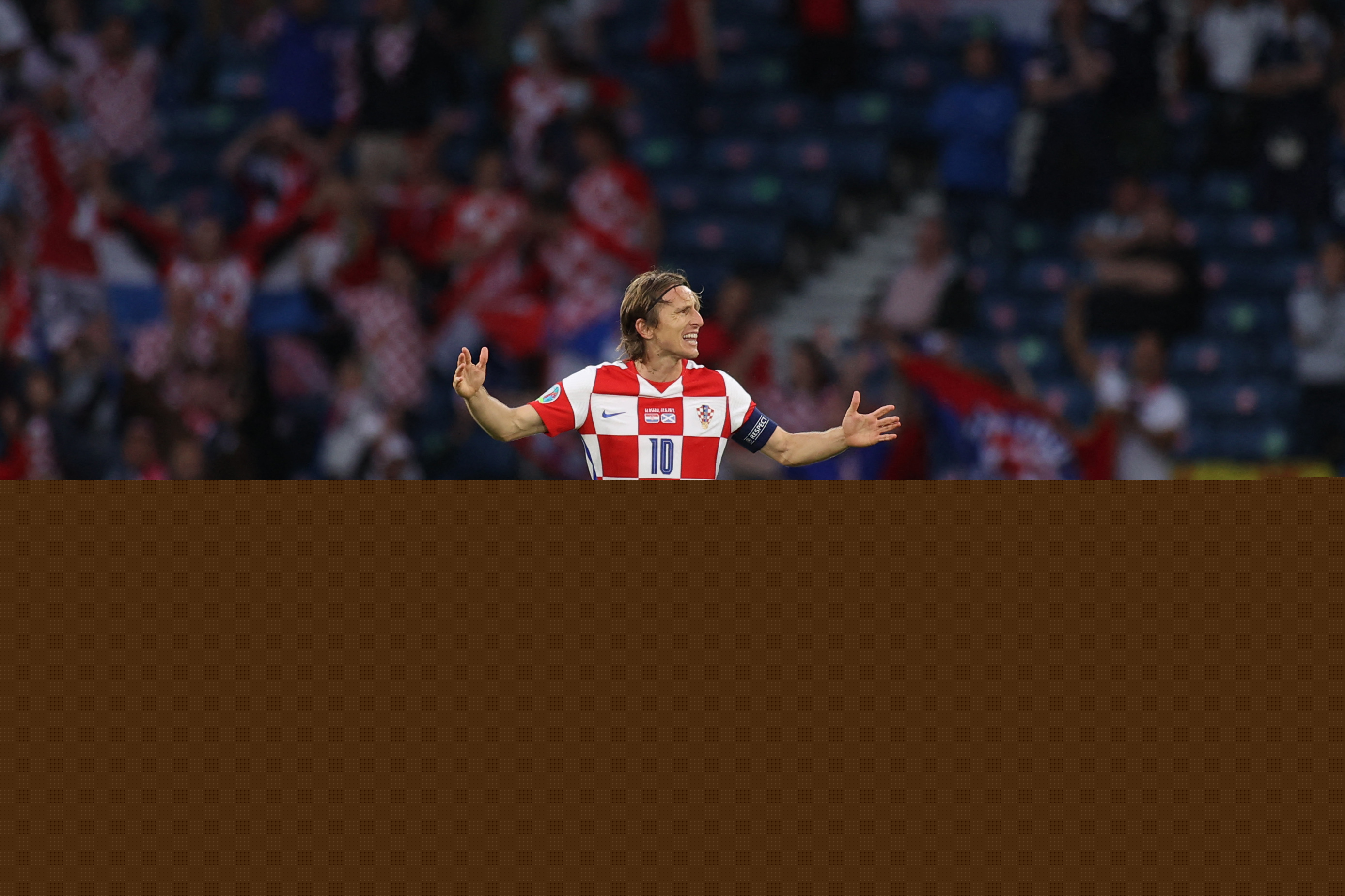 腾讯收购后再创业，融资近亿元，他说AI难救游戏