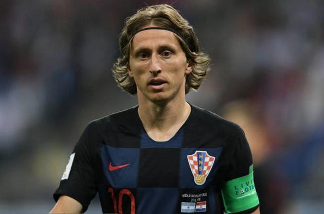 柔佛新山疑似对海港派出违规球员，该球员本应累积三黄停赛